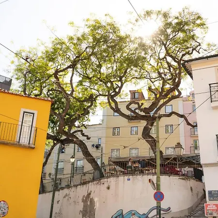 Luxurious 4-Bedroom Apartment Apartment Lisbon