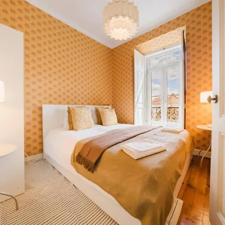 Luxurious 4-Bedroom Apartment